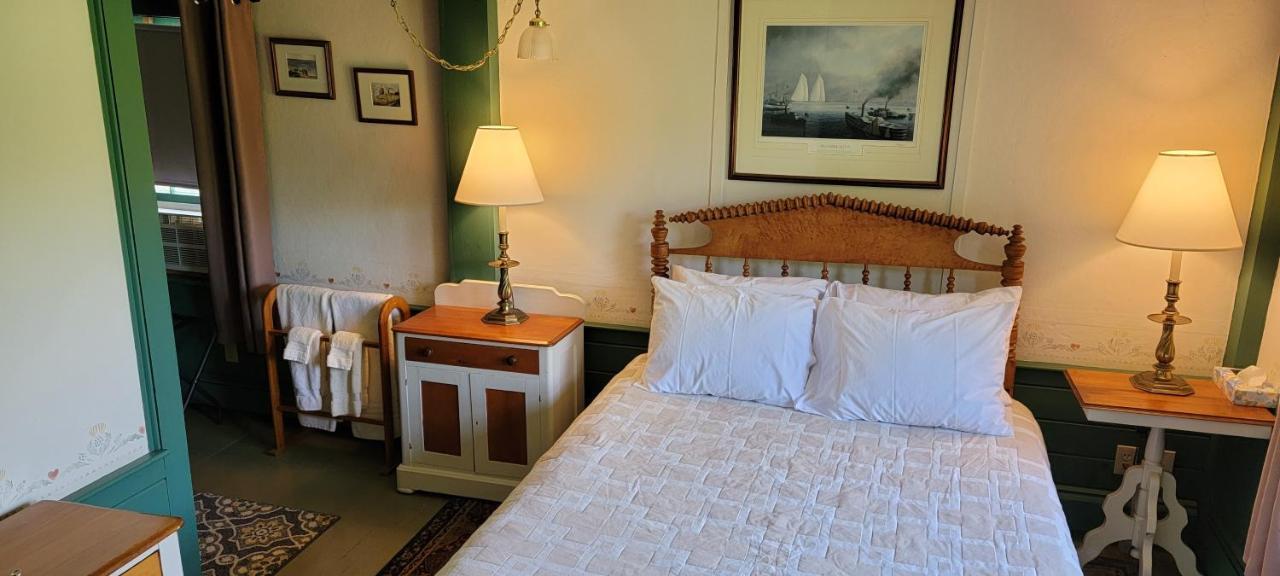 Hawks House Inn Walpole Eksteriør billede
